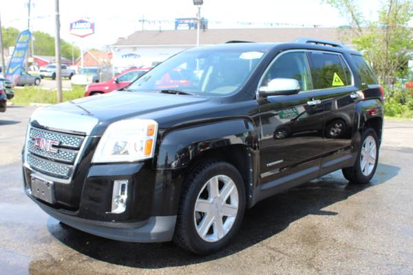 Low 99, 000 Mikls 2010 GMC Terrain AWD SLT2 Sunroof for sale in Louisville, KY – photo 16