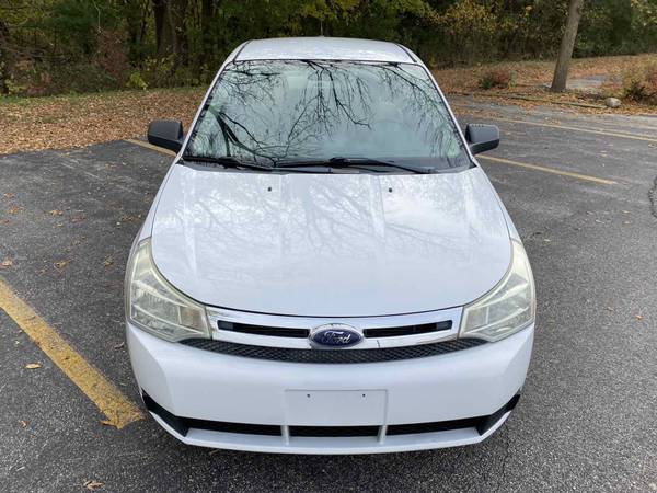 2008 FORD FOCUS SE Automatic with 88K miles - cars & trucks - by... for sale in Crystal Lake, IL – photo 2