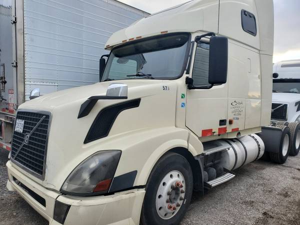 2006 Volvo Vnl for sale in Chicago heights, IL – photo 4