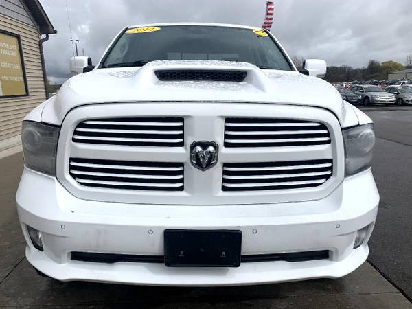 NICE! 2014 RAM 1500 4WD Crew Cab 140 5 Sport - - by for sale in Chesaning, MI – photo 2