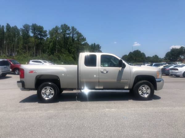 2007 Chevrolet Silverado 2500HD LTZ Ext. Cab 2WD for sale in Raleigh, NC – photo 2
