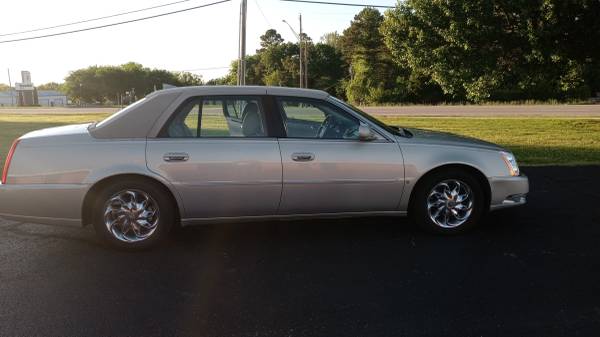 2009 Cadillac DTS For Sale for sale in Redbird, OK – photo 2