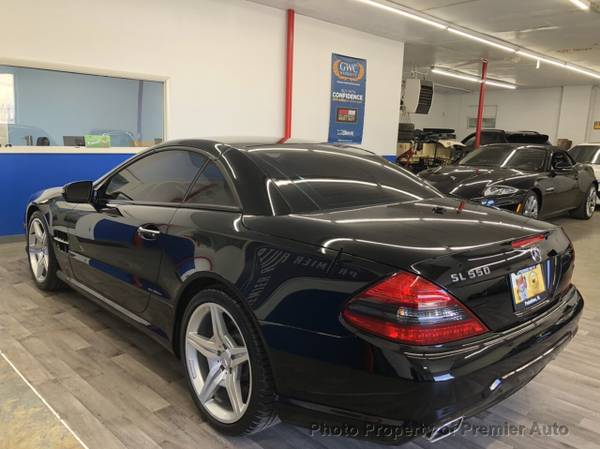 2009 MERCEDES SL 550 SPORT LOW MILES WE FINANCE - cars & trucks - by... for sale in Palatine, IL – photo 3
