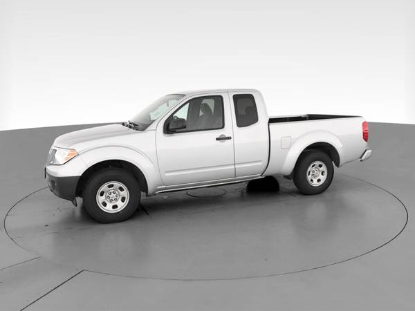 2017 Nissan Frontier King Cab S Pickup 2D 6 ft pickup Silver -... for sale in Fort Myers, FL – photo 4