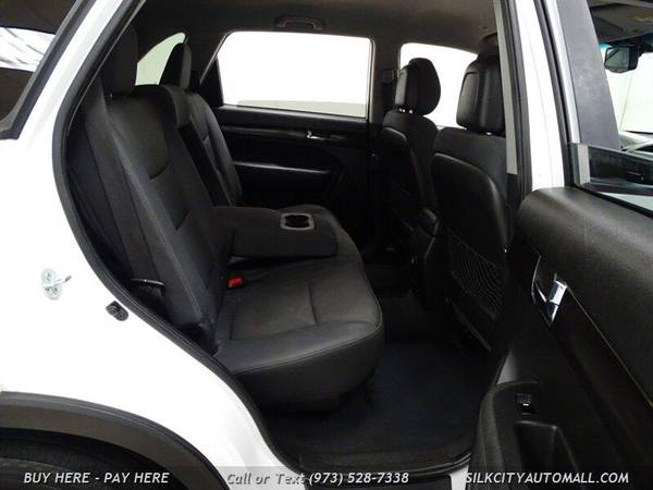 2011 Kia Sorento LX AWD Camera AWD LX 4dr SUV (V6) - AS LOW AS for sale in Paterson, CT – photo 11