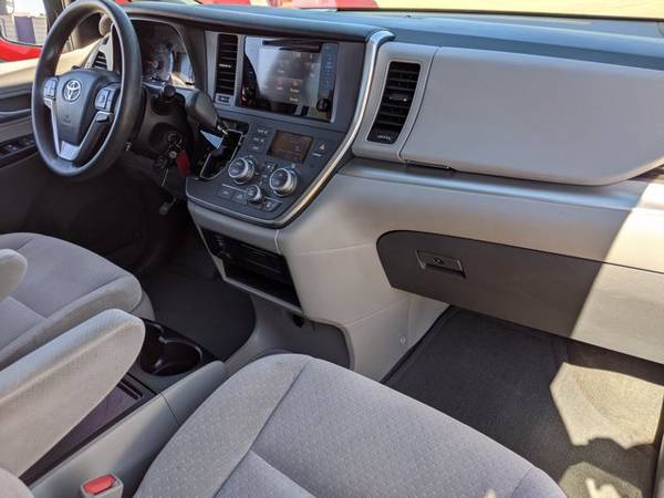 2017 Toyota Sienna LE Auto Access Seat SKU:HS767183 Mini-Van - cars... for sale in Corpus Christi, TX – photo 23