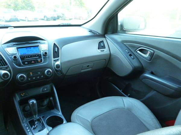 2013 HYUNDAI TUCSON GLS - - by dealer - vehicle for sale in Tallahassee, FL – photo 11