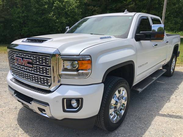 2018 GMC Sierra 2500 HD Denali Z71 Duramax Diesel 4x4 - cars & for sale in Other, District Of Columbia – photo 2
