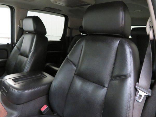 2009 Chevrolet Chevy Suburban 4WD 4dr 1500 LTZ - LOTS OF SUVS AND... for sale in Marne, MI – photo 17