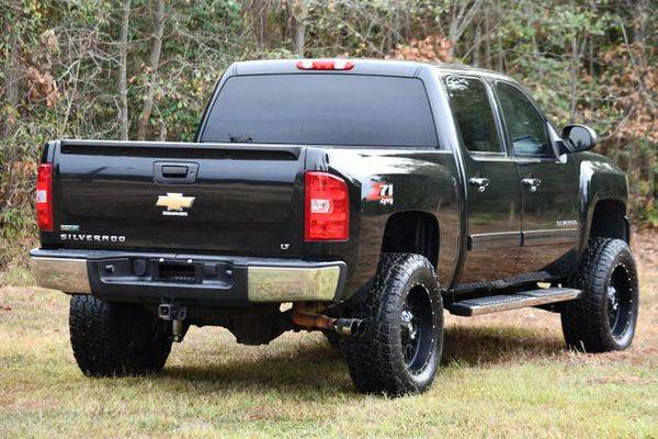 2010 Chevrolet Chevy Silverado 1500 Crew Cab LT Pickup 4D 5 3/4 ft... for sale in Colonial Heights, VA – photo 7