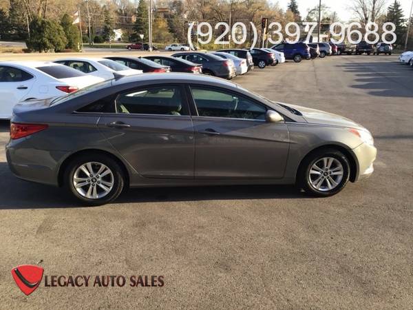2011 HYUNDAI SONATA GLS - cars & trucks - by dealer - vehicle... for sale in Jefferson, WI – photo 7