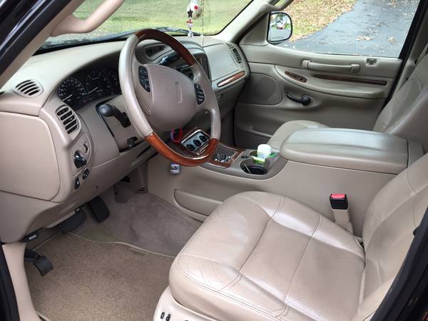 2001 Lincoln Navigator for sale in Albany, NY – photo 3