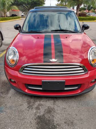 Mini Cooper - cars & trucks - by owner - vehicle automotive sale for sale in Miami, FL – photo 2