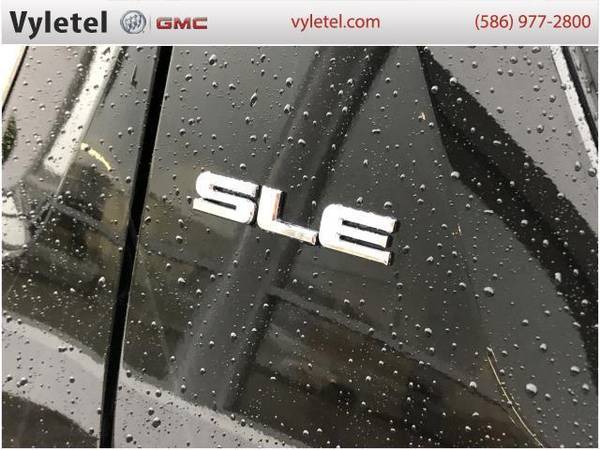 2017 GMC Terrain SUV FWD 4dr SLE w/SLE-2 - GMC Ebony Twilight for sale in Sterling Heights, MI – photo 10