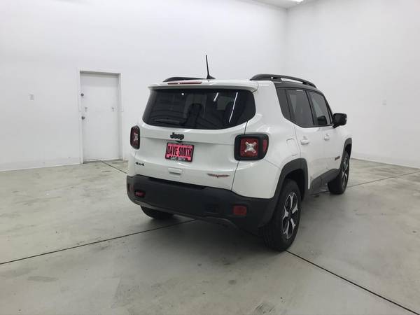 2020 Jeep Renegade 4x4 4WD SUV Trailhawk - cars & trucks - by dealer... for sale in Kellogg, MT – photo 3