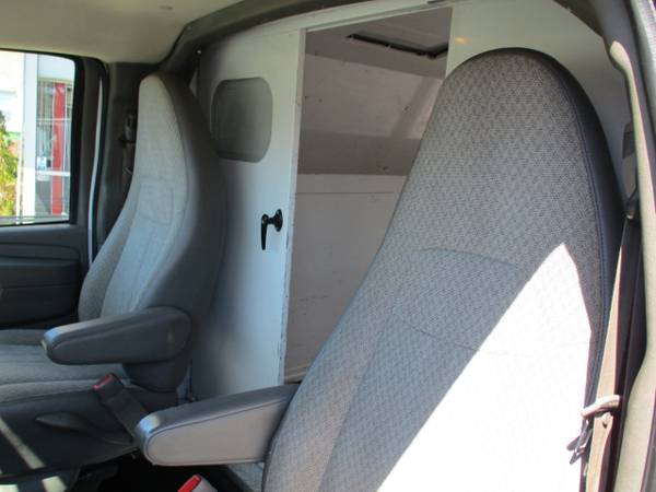 2014 Chevrolet Express Commercial Cutaway 3500 ENCLOSED UTILITY for sale in south amboy, IN – photo 13