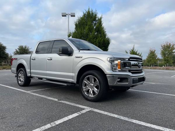 2018 Ford F150 Crew Cab XLT with 33, 000 miles F-150 4x4 - cars & for sale in Jacksonville, FL – photo 4