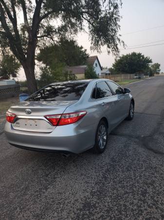 2017 Toyota Camry XLE - cars & trucks - by owner - vehicle... for sale in Plains, TX – photo 4