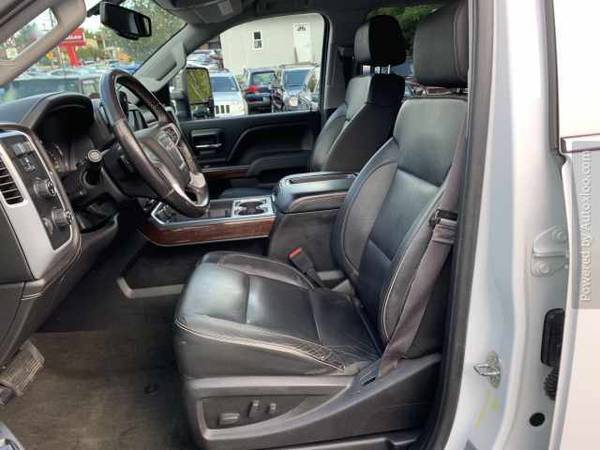 2015 Gmc Sierra 2500hd One Owner Clean Carfax Slt Crew Cab for sale in Manchester, VT – photo 8