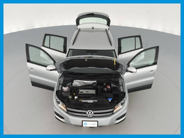 2017 VW Volkswagen Tiguan Limited 2 0T Sport Utility 4D suv Silver for sale in Tucson, AZ – photo 22