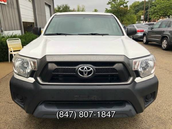 2014 Toyota Tacoma 1 OWNER! NEW TIRES & BRAKES! FINANCING AVAILABLE!... for sale in Elgin, IL – photo 11