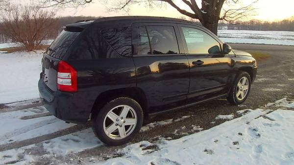 2009 JEEP COMPASS 4WD LOADED NON SMOKER CLEAN CARFAX $4800 - cars &... for sale in Upper Sandusky, OH – photo 11