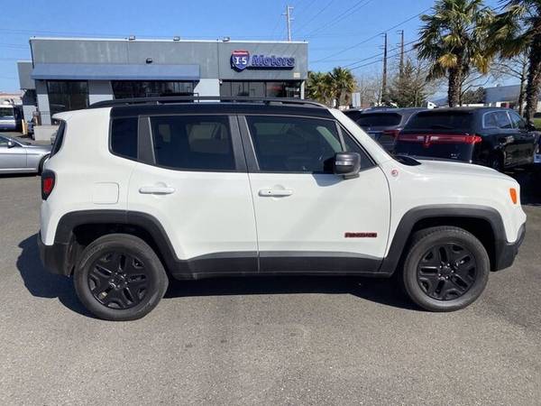 2018 Jeep Renegade Trailhawk SUV Renegade Jeep - - by for sale in Fife, WA – photo 7