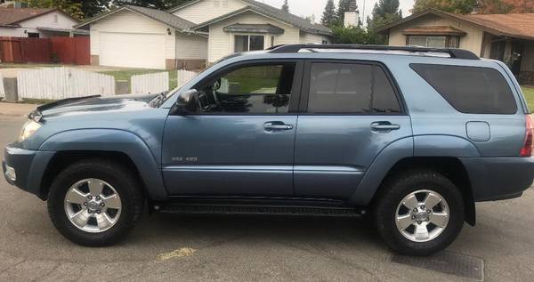 4X4 4th Generation 'O5 Toyota 4runner 4WD Low Miles! *PRISTINE* for sale in Sacramento , CA
