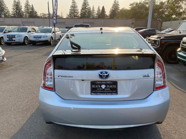 2015 Toyota Prius Three 4dr Hatchback - Comes with Warranty! - cars... for sale in Rancho Cordova, NV – photo 8