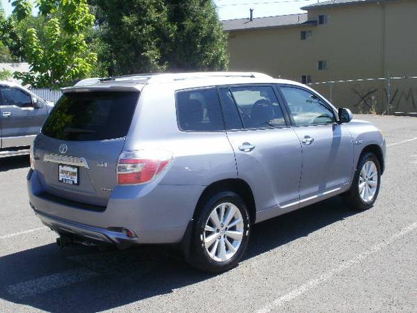 TOYOTA HIGHLANDER LIMITED AWD - HOME OF "YES WE CAN" FINANCING -... for sale in Medford, OR – photo 4