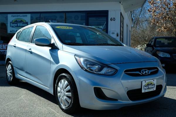2013 Hyundai Accent GS 5-Door - - by dealer - vehicle for sale in West Warwick, RI – photo 5