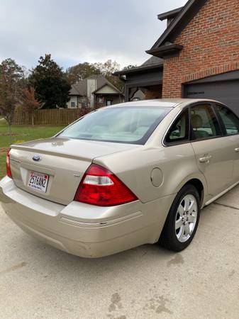 2006 Ford Five Hundred SEL - cars & trucks - by owner - vehicle... for sale in Moody, AL – photo 3