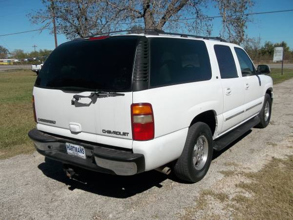 2002 Chevy Suburban LT Leather - cars & trucks - by dealer - vehicle... for sale in Victoria, TX – photo 4