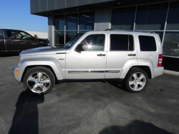 2012 *Jeep* *Liberty* *4WD 4dr Limited Jet* Bright S - cars & trucks... for sale in Omaha, NE – photo 4