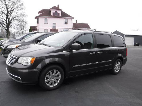 !! Southern Vehicle 2016 Chrysler Town & Country - cars & trucks -... for sale in North Rose, NY – photo 5