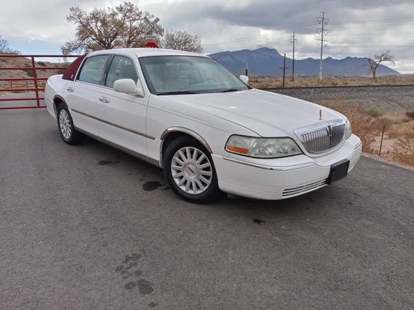 2003 Lincoln Town Car - cars & trucks - by owner - vehicle... for sale in Algodones, NM – photo 6