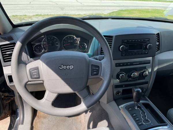 2007 JEEP GRAND CHEROKEE LAREDO - - by dealer for sale in Brook, IN – photo 6