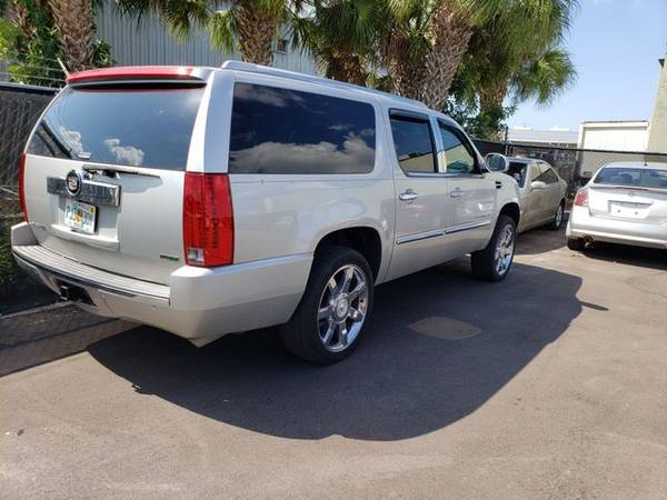 2010 Cadillac Escalade ESV - Financing Available! - cars & trucks -... for sale in Sarasota, FL – photo 3