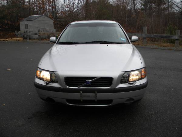2004 Volvo S60 **99,000 Original Miles** - cars & trucks - by dealer... for sale in Plaistow, NH – photo 2