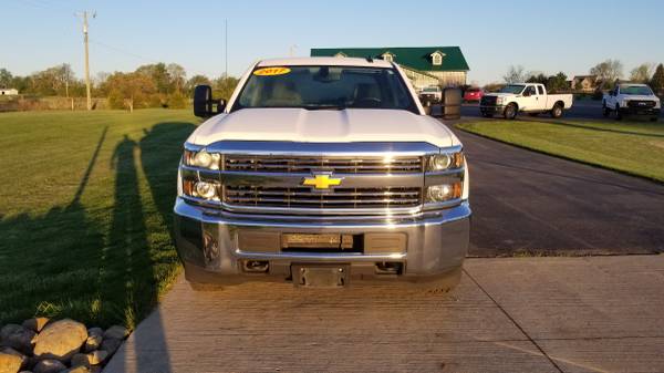 1 OWNER 2017 CHEVY 2500HD CREW CAB FROM LOUISIANA! - cars & for sale in Perry, MI – photo 3