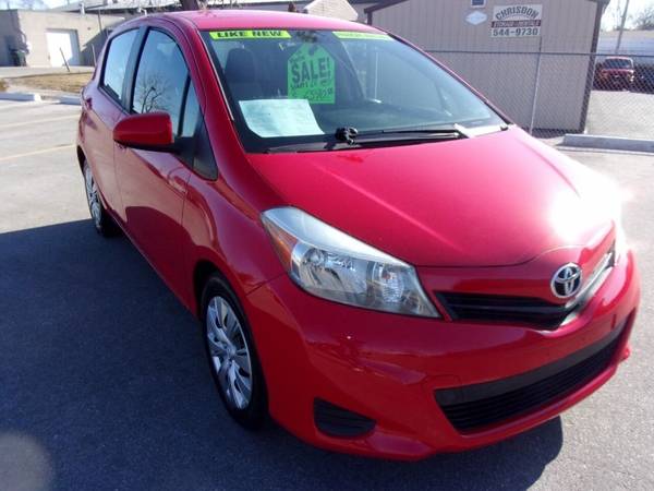 2014 Toyota Yaris 5 Door LE 4dr Hatchback - - by for sale in Waukesha, WI – photo 3