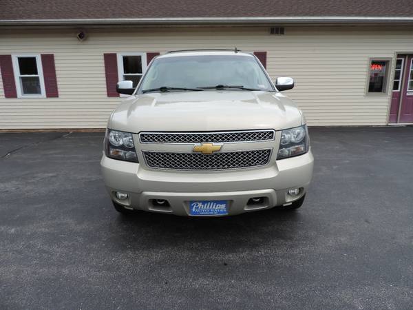 2012 Chevrolet Suburban LTZ 4x4 - cars & trucks - by dealer -... for sale in Chichester, NH – photo 3