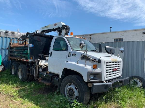 2007 GMC C-8500 TANDEM 10 YARD DUMP TRUCK WITH KNUCKLE BOO - cars for sale in Massapequa, KY – photo 2
