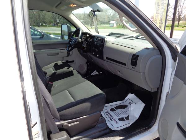 2013 Chevrolet Silverado 2500HD 4X4 UTILITY BODY RUST FREE SOUTHERN for sale in Loyal, WI – photo 12