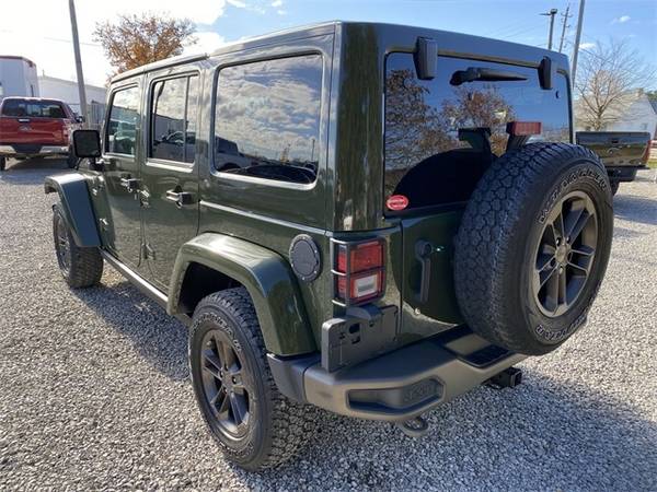 2016 Jeep Wrangler Unlimited Sahara - cars & trucks - by dealer -... for sale in Chillicothe, OH – photo 9