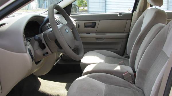 2006 Ford Taurus SE 200 Down - - by dealer - vehicle for sale in Hudson, FL – photo 11
