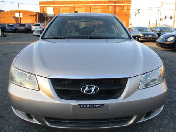 2006 Hyundai Sonata GLS ** 30 day Warrant/Sunroof & Clean Carfax** for sale in Roanoke, VA – photo 2