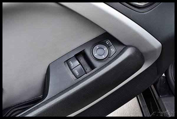 2016 Chevrolet Camaro BackUp Cam Bluetooth Sat Radio SKU:5192t Chevrol for sale in San Diego, CA – photo 13