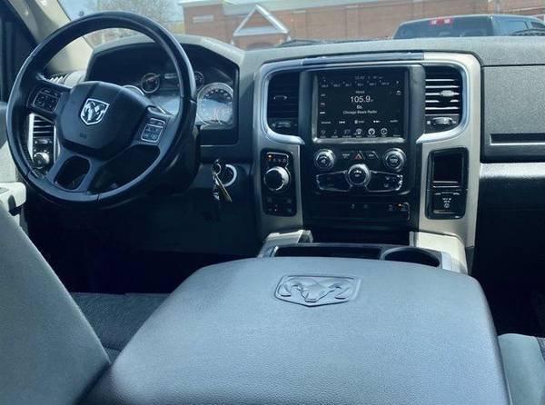 2015 Ram 1500 Big Horn - - by dealer - vehicle for sale in Grayslake, WI – photo 11