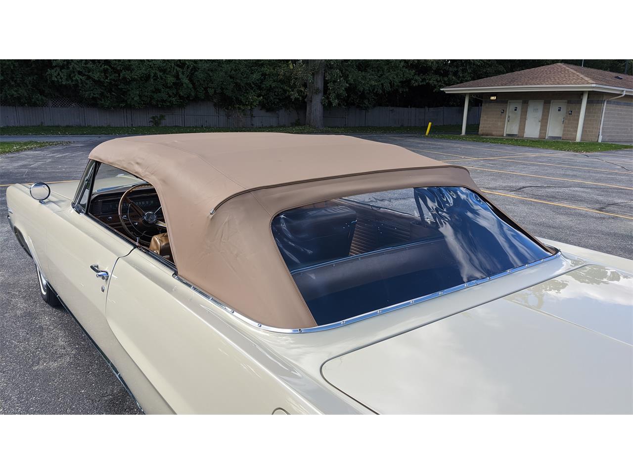 1964 Pontiac Bonneville for sale in Lake Geneva, WI – photo 51